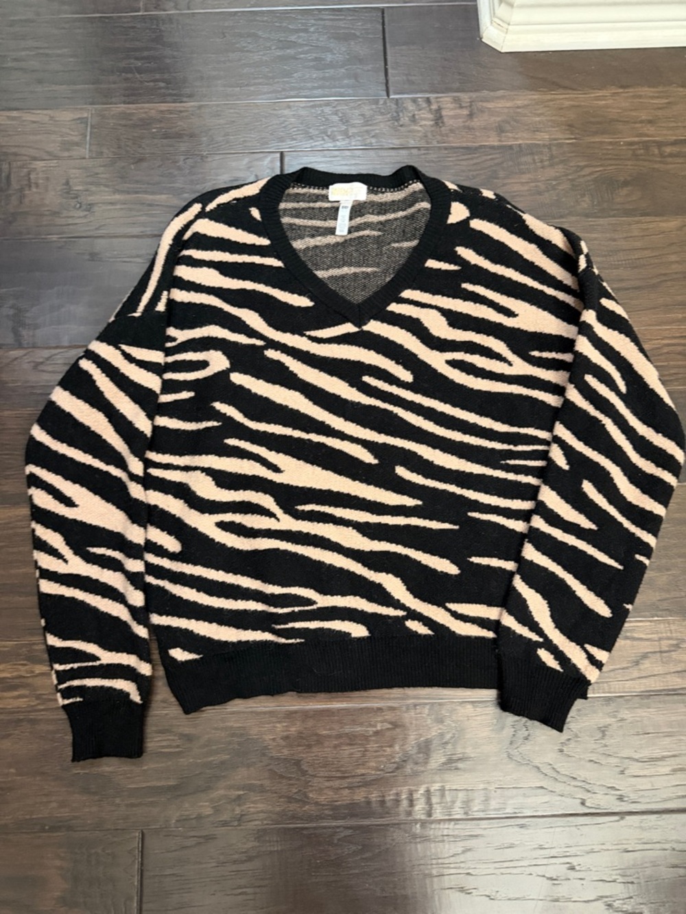 Beach Riot Sweater Black and Cream Zebra V-Neck